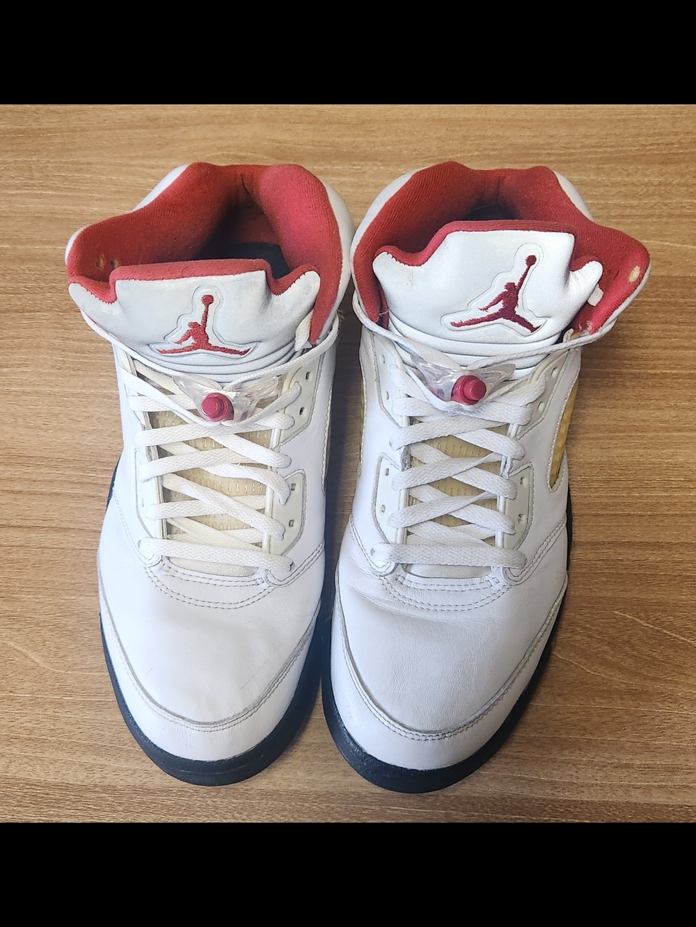 Air Jordan Retro White & Red Basketball Sneakers